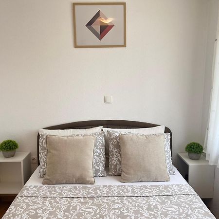 Apartments Contessa Novigrad  Exterior photo
