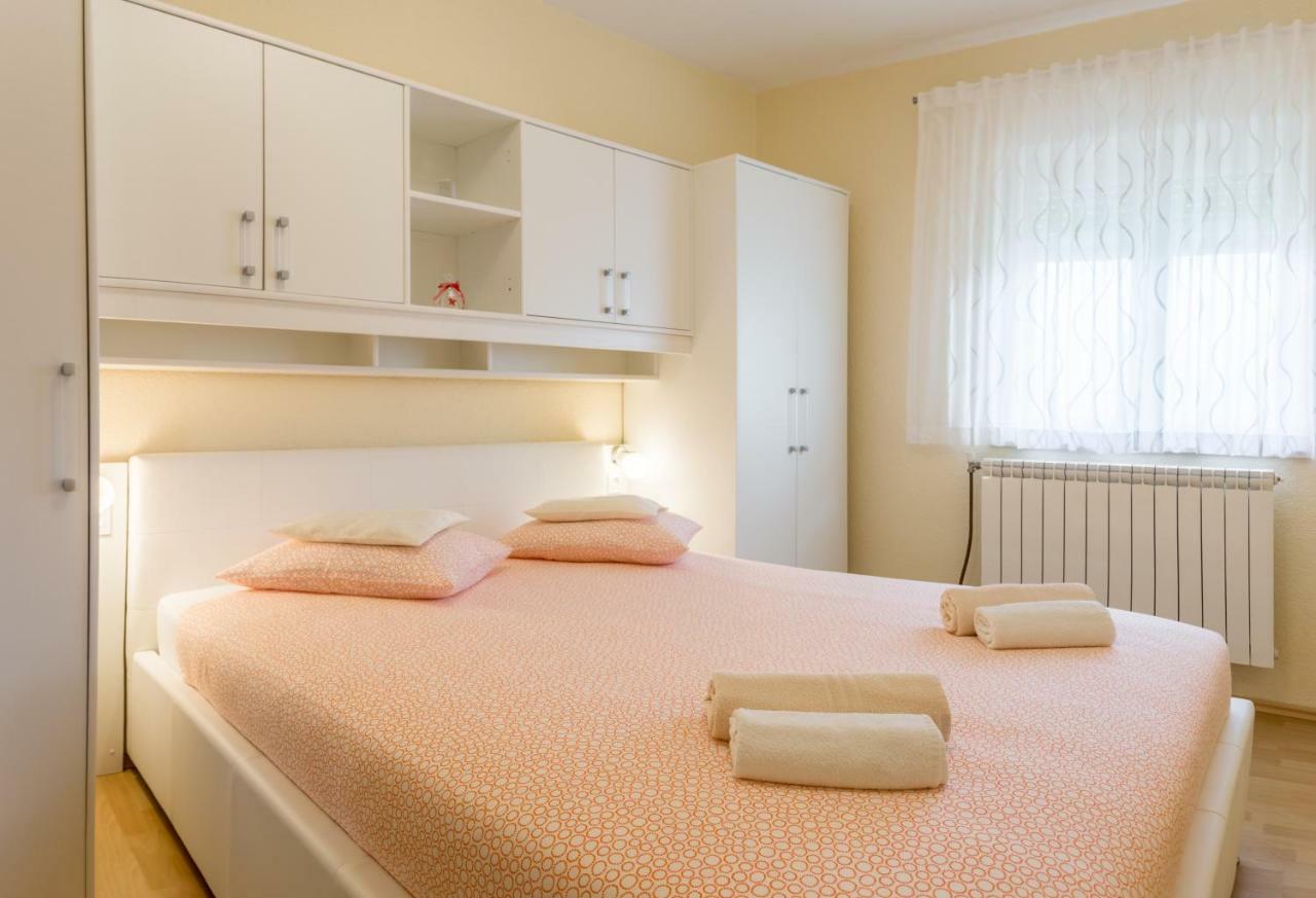 Apartments Contessa Novigrad  Exterior photo